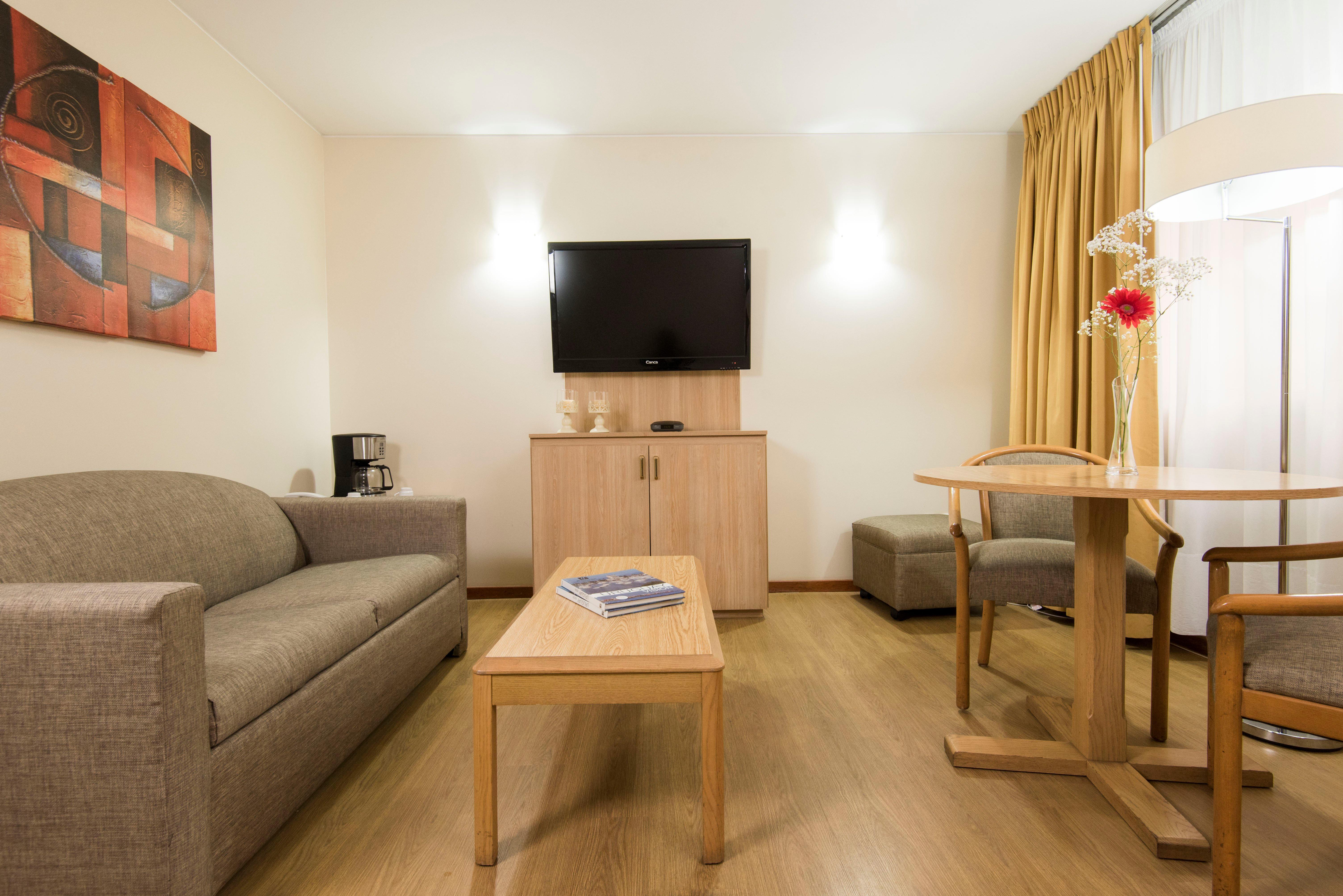 Holiday Inn Montevideo By Ihg Exteriör bild