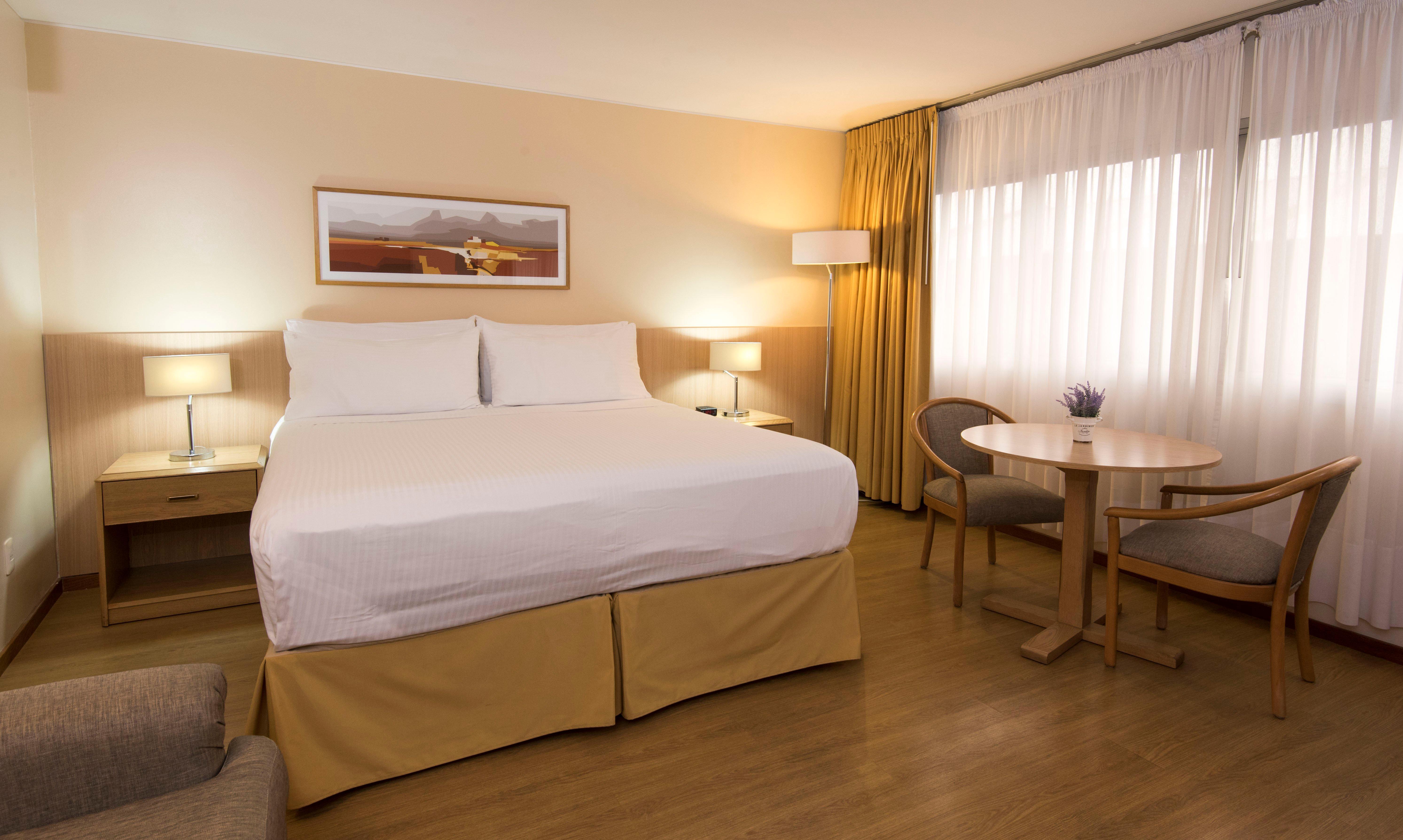 Holiday Inn Montevideo By Ihg Exteriör bild