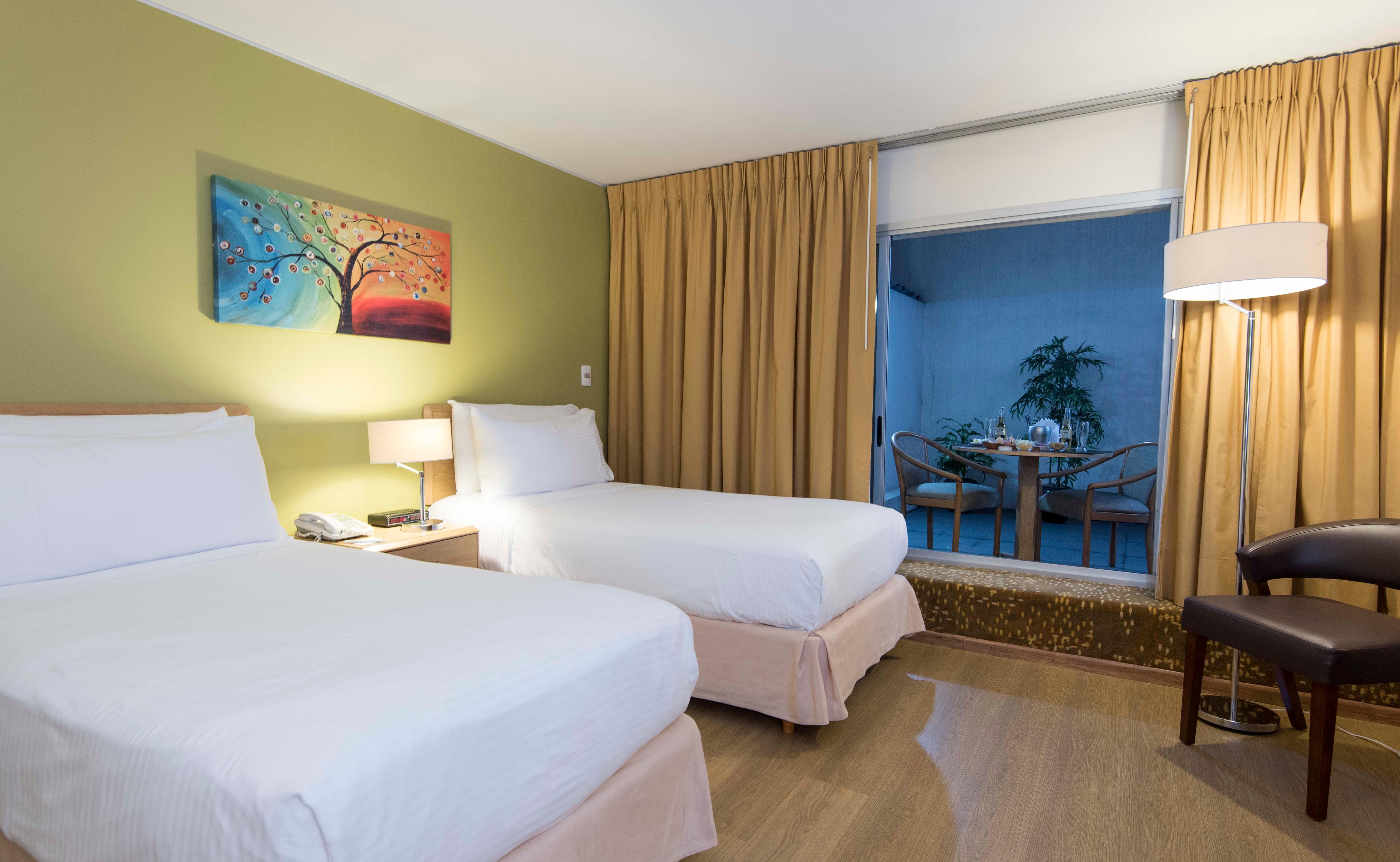 Holiday Inn Montevideo By Ihg Exteriör bild