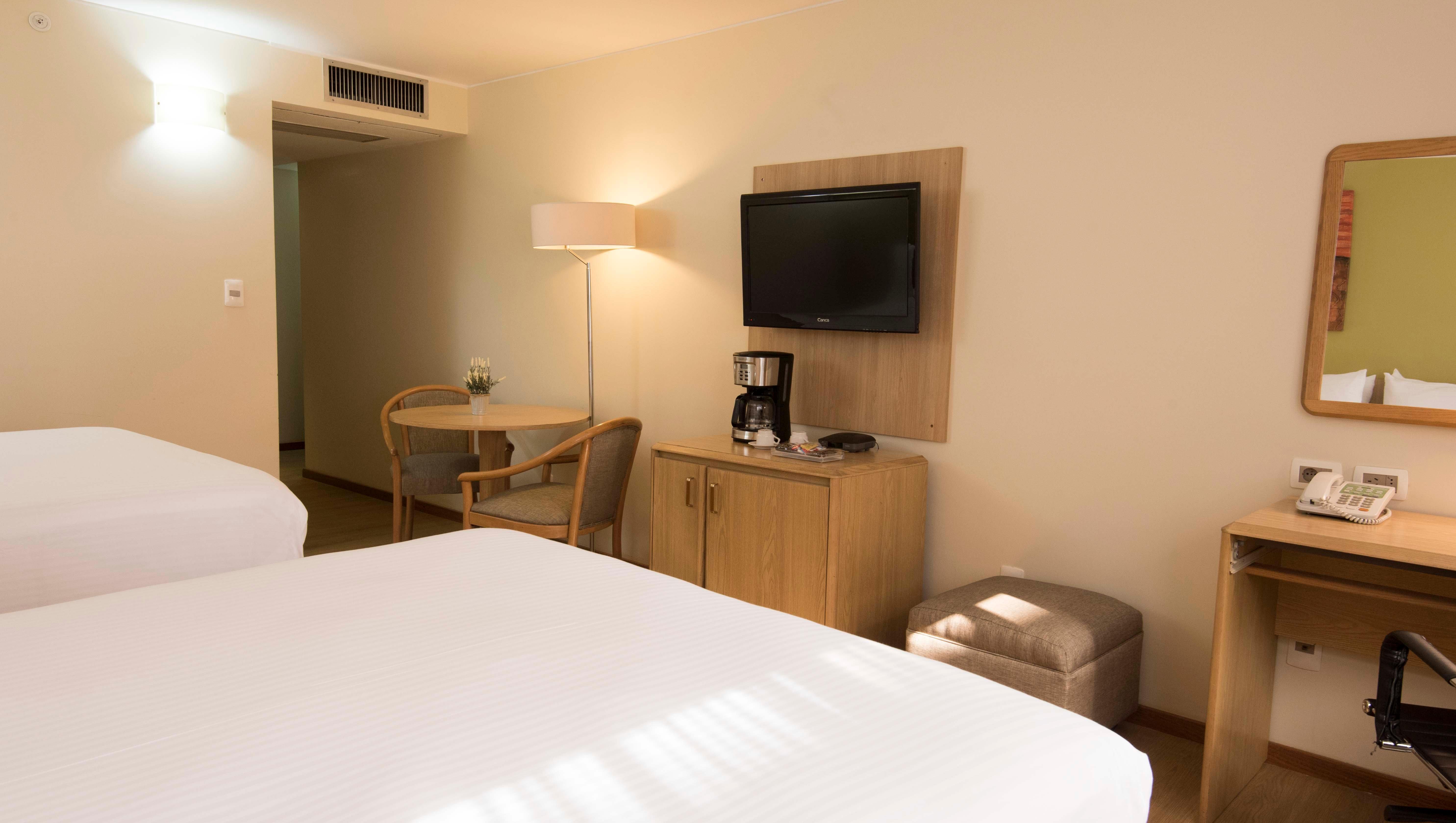 Holiday Inn Montevideo By Ihg Exteriör bild