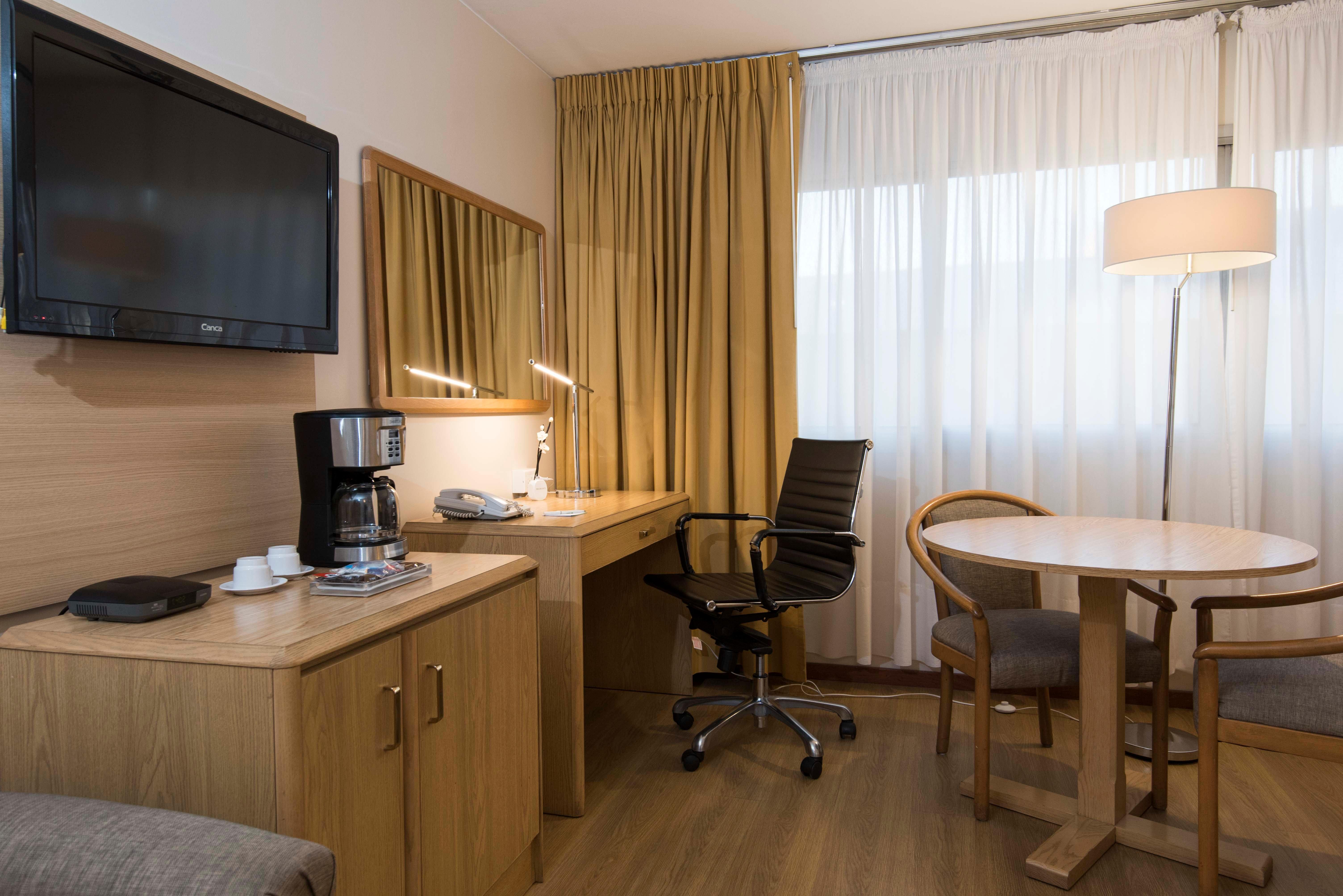 Holiday Inn Montevideo By Ihg Exteriör bild