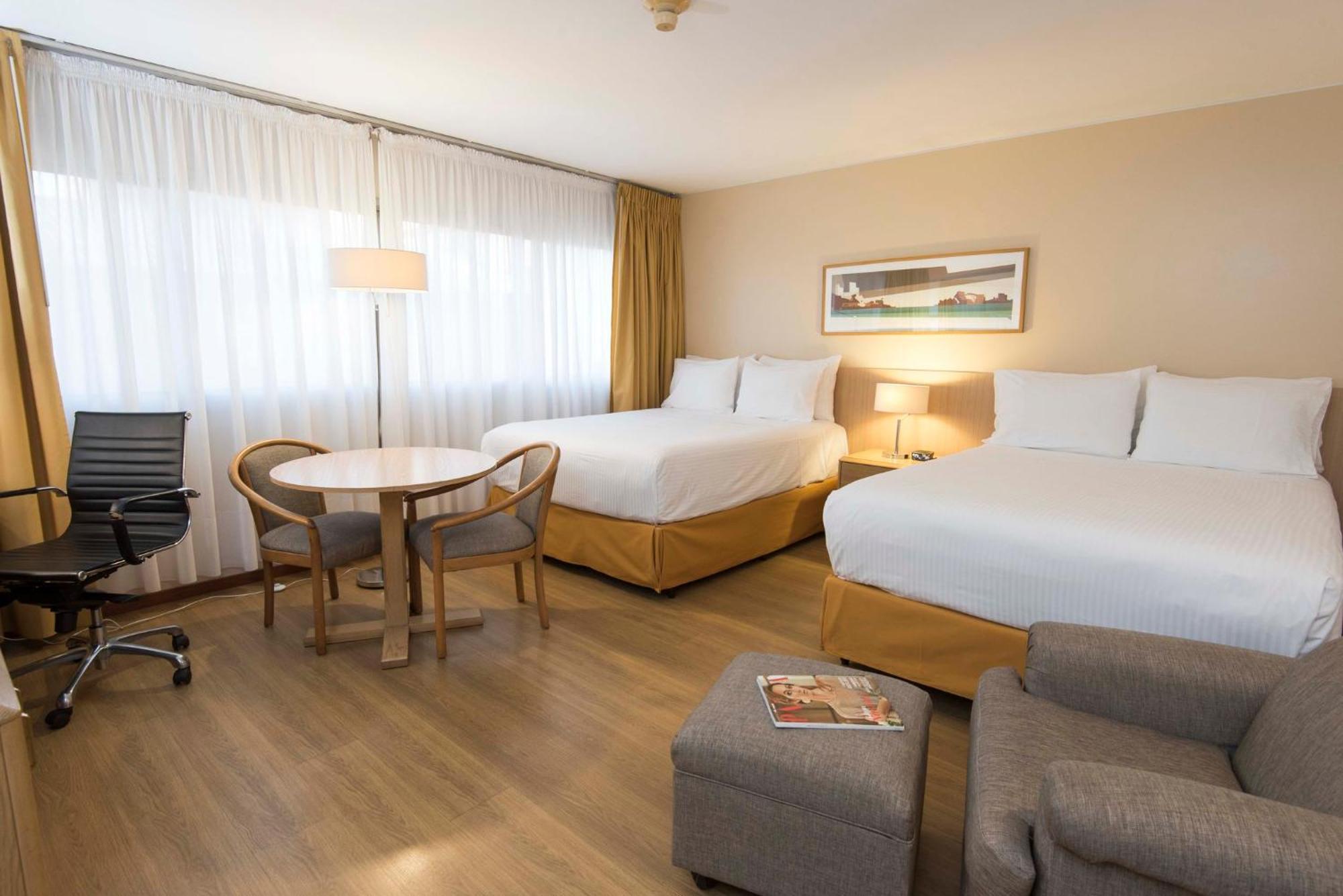 Holiday Inn Montevideo By Ihg Exteriör bild